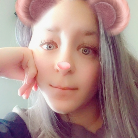 Meet your Posher, Shelby - Picture 3 of 8